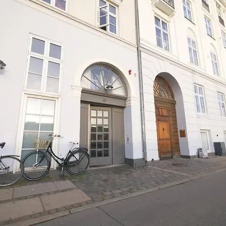 Boheme Chic & Kings Garden. Apartman