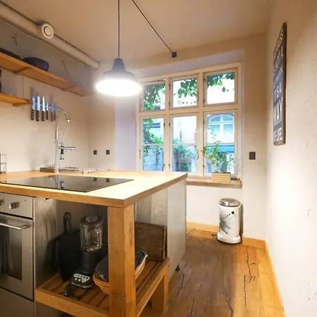 Apartman Boheme Chic & Kings Garden.